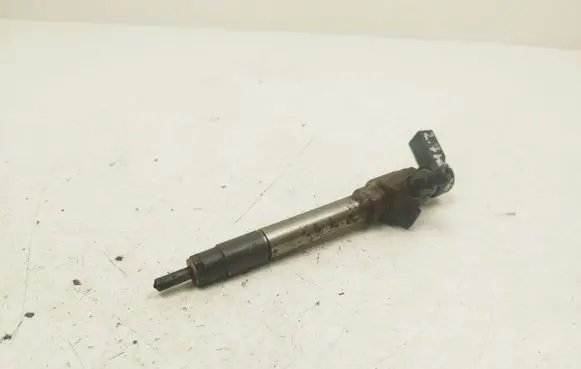 Peugeot 607 Fuel injector 5U3Q9K546AA