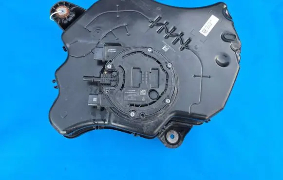 BMW 3 G20 G21 AdBlue liquid reservoir 7454338