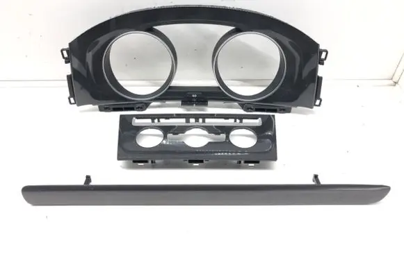 Volkswagen Golf VII Dashboard trim 5G1863100C