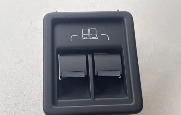 Land Rover Discovery 5 Seat control switch HY3214D340AC 17W215