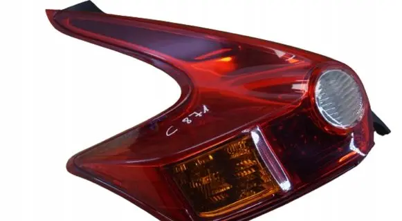 Nissan Juke I F15 Rear/tail lights