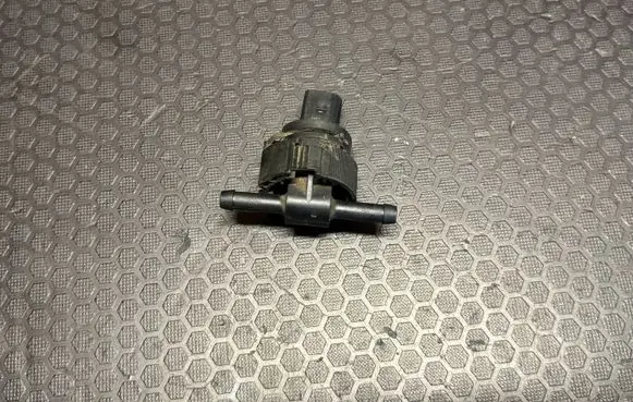 Coolant temperature sensor