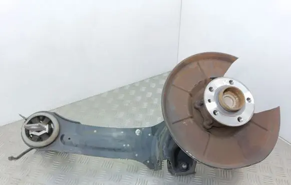 Volvo XC60 Rear wheel hub 20130929A