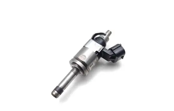 Mazda 6 Fuel injector PYFA13250A