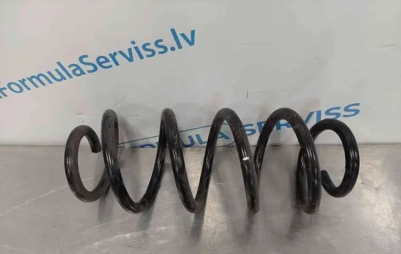 Toyota Sienna XL40 IV Rear coil spring