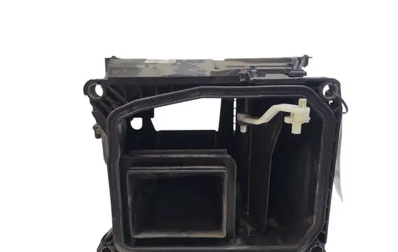 Audi A6 S6 C6 4F Interior heater climate box assembly housing 4F0820155F