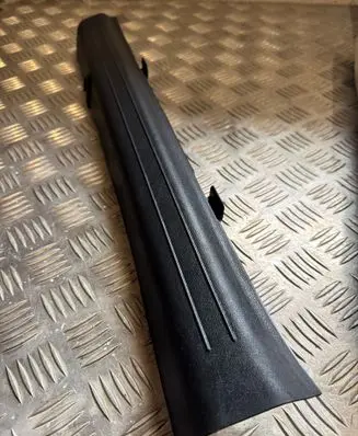 KIA EV6 Front sill trim cover 85870CV000