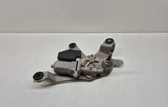 Toyota RAV 4 (XA40) Rear window wiper motor 8513042080