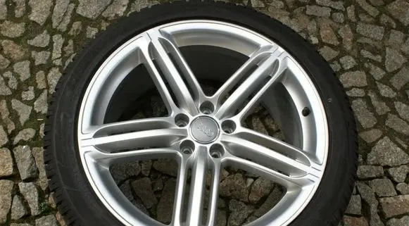 Audi A8 S8 D4 4H R20 alloy rim 