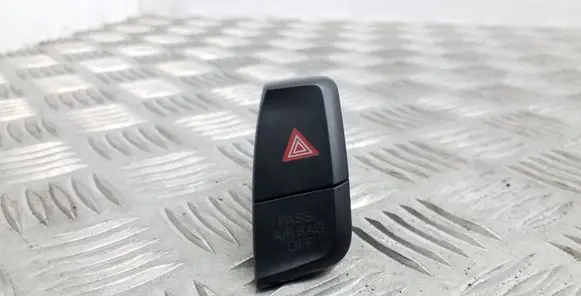 Audi A4 S4 B8 8K Hazard light switch 8K2941509A