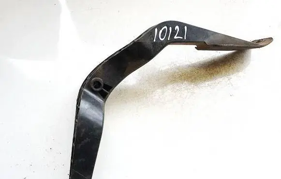 Accelerator throttle pedal