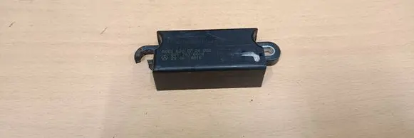 Mercedes-Benz E W211 Airbag deployment crash/impact sensor A0038200726 821761664 290610815