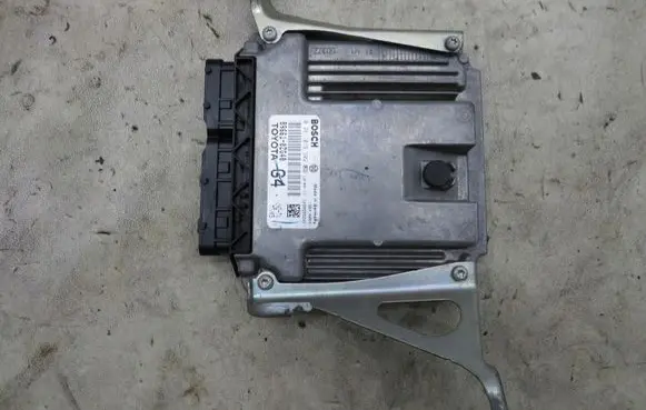 Toyota Auris E180 Engine control unit/module ECU 89661-0ZG40
