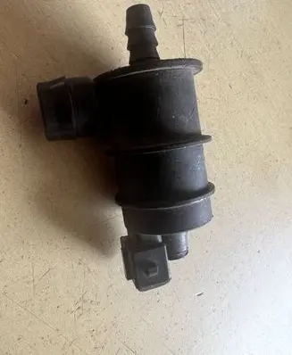 Opel Astra H Vacuum valve 13110331