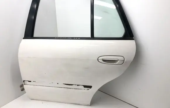 Mazda 626 Rear door