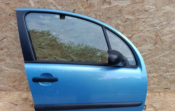 Citroen C3 Front door