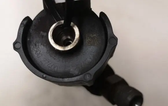 KIA Sportage Fuel injector 0445110258