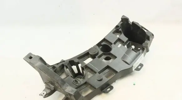 BMW X7 G07 Rear bumper mounting bracket 7420666 51127420666