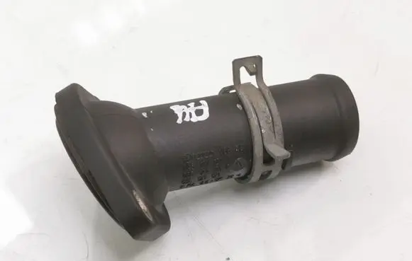 Audi A3 S3 8P Engine coolant pipe/hose 045121121A 03G121121F 03L121121