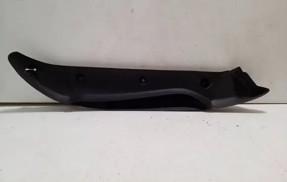 Porsche Taycan 9J1 Fender end trim 9J1854777