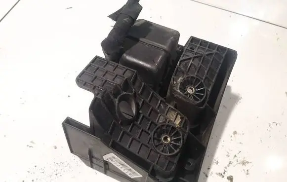 Volkswagen PASSAT B6 Fuse box set 