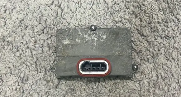 Audi A6 S6 C6 4F Headlight ballast module Xenon 5DV00829000