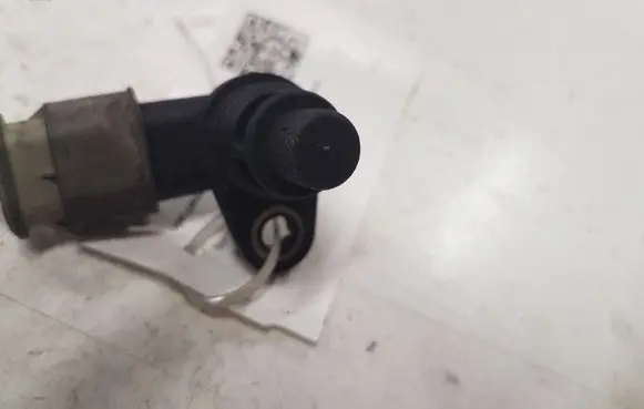 Opel Zafira B Camshaft position sensor 46798364