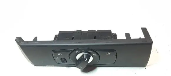 BMW 5 E60 E61 Light switch 6988565 33295201 2350
