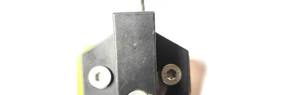 BMW 5 E39 Rear door lock loop/hook striker 8176350