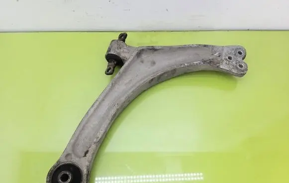 Chevrolet HHR Front control arm 