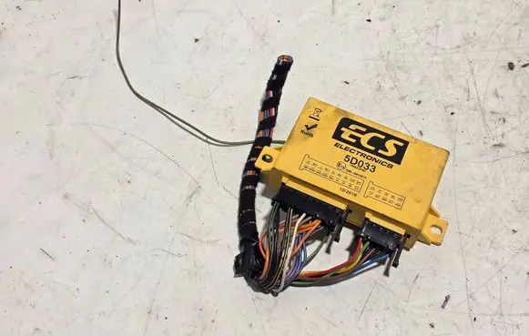Toyota C-HR I Tow bar trailer control unit/module