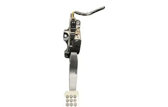 Ford S-MAX Accelerator throttle pedal 6G929F836KD