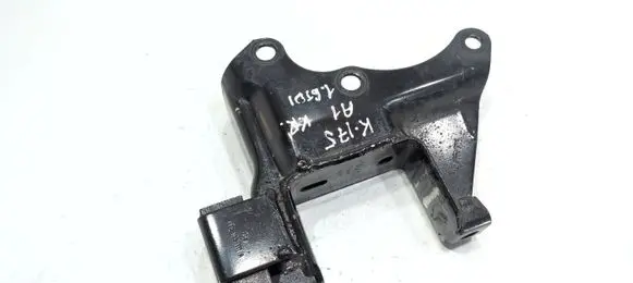 Audi A1 Gearbox mounting bracket 6R0199111A