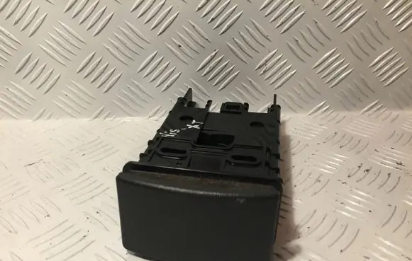 Nissan X-Trail T30 Cup holder 96965EQ000