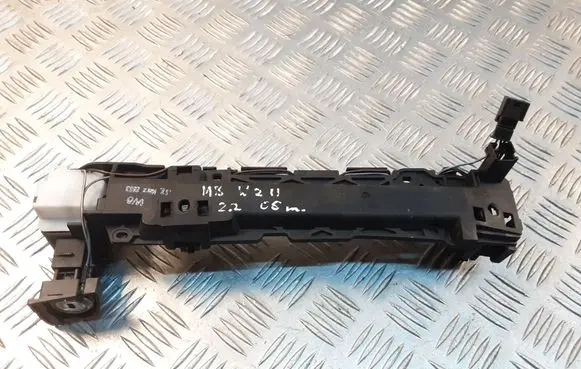 Mercedes-Benz E W211 Glove box lock 2116800184