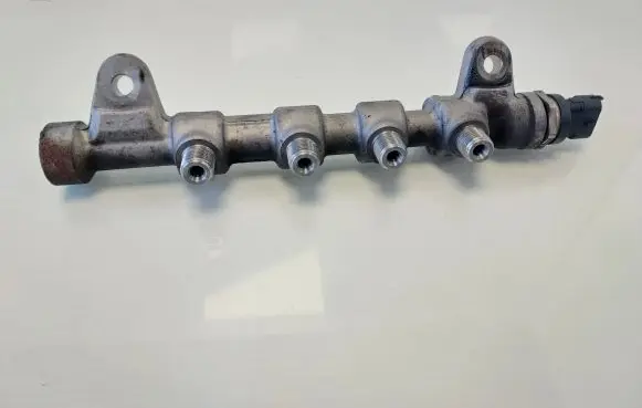 Fiat Doblo Fuel main line pipe 55215208 0445214192 0281006158