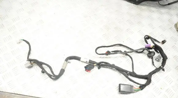 Chrysler Pacifica Sliding door wiring loom 68355049AA