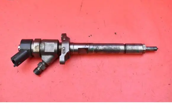 Ford Focus C-MAX Fuel injector 0445110259