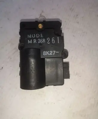 Mitsubishi Galant Air flap motor/actuator MR268261