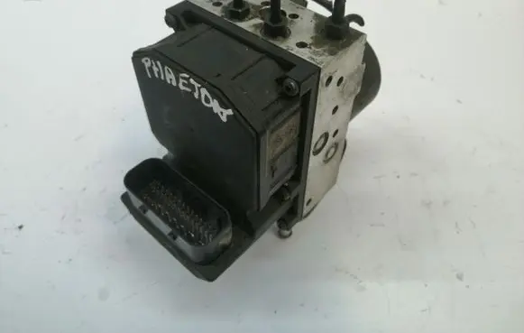 Volkswagen Phaeton ABS Pump 3D0614517R