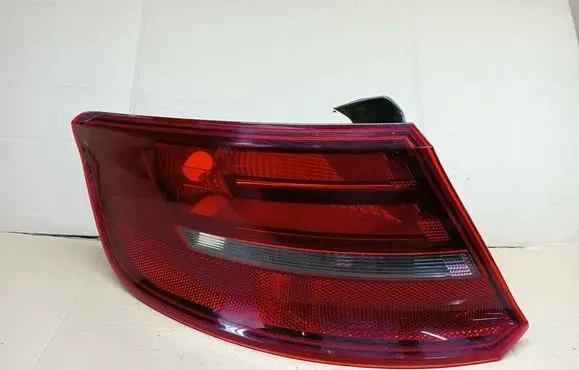 Audi A3 S3 8V Rear/tail lights 8V4945095C 3810801021 00081080102504