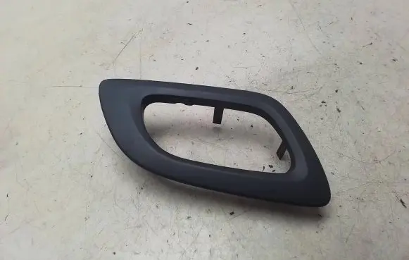 Citroen C4 II Rear door handle trim 9671797577