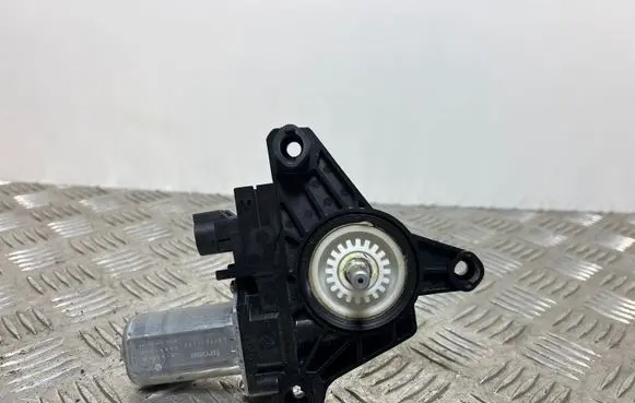 Fiat 500X Rear door window regulator motor C37707100