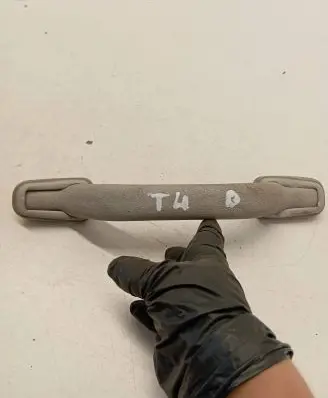 Volkswagen Transporter - Caravelle T4 Front interior roof grab handle 705857607C