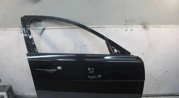 Jaguar XE Front door