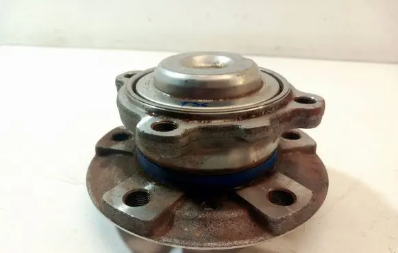 BMW 3 GT F34 Front wheel ball bearing 6876842