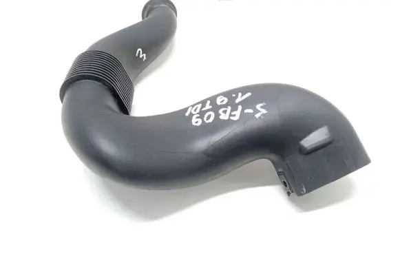 Skoda Fabia Mk2 (5J) Air intake hose/pipe 6Y0129618A