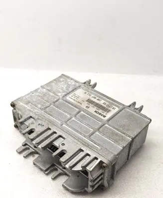Volkswagen Golf III Engine control unit/module 26SA3609 1H0907311P 0261203707