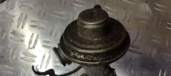 Ford Fiesta EGR valve 9646335680