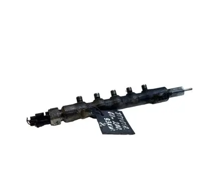 Toyota Avensis T250 Fuel main line pipe